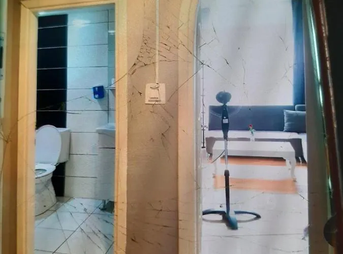 Royal 61 Kadikoy בית הארחה